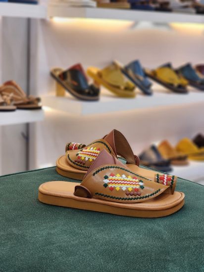 صورة زبيري وطني مطرز سدو مديل م71